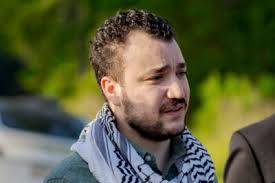 Hilary Mantel's 'Wolf Hall' examines the reign of King Henry VIII through  his advisor