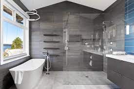 Modern white bathroom ideas we've gathered below will make you want to remodel your current bathroom. Clean And Contemporary Mukilteo Master Bath Modern Badezimmer Seattle Von Treefrog Design Houzz