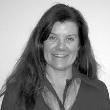 Elaine Paras's Instagram, Twitter & Facebook