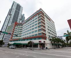 The marketplace contains great shopping and tasty food. Holiday Inn Port Of Miami Downtown Miami Fl What To Know Before You Bring Your Family