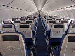 Southwest airlines uses boeing 737s exclusively in its fleet. Southwest Has Redesigned The Interiors Of Its New 737s Let S Take A Look Inside Cranky Flier
