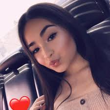 Emily Deluna's Instagram, Twitter & Facebook