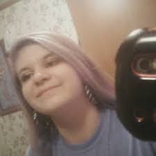 Shania Owens's Instagram, Twitter & Facebook