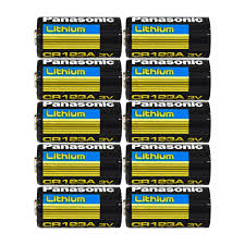 The lithium power batteries from panasonic are the perfect batteries in a time where more and more appliances are being miniaturized. Amazon Com Panasonic Cr123a Lithium 3v Photo Lithium Batteries 0 67 Dia X 1 36 H 17 0 Mm X 34 5 Mm Pack Of 10 Industrial Scientific