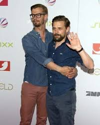 Joko) winterscheidt begann seine moderatorenkarriere 2008 beim sender mtv. Nilson Evans Nilsonevans Profil Pinterest