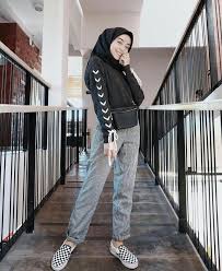 Ggambar style hijab tp cowboy. Pin By Nadhifaaiman On H I J A B I N S P I R A T I O N Hijab Style Casual Hijab Casual Hijab Fashion