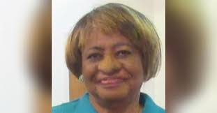 Earlene Payne's Instagram, Twitter & Facebook