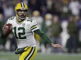 On His 35th Birthday Aaron Rodgers Faces His Football Mortality Pro Lacrossetribune Com