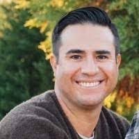 Clemente Escobosa's Instagram, Twitter & Facebook