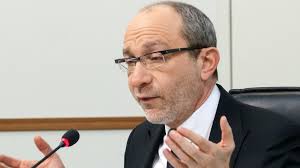 Cải cách ở Ukraine: Chính khách sở hữu lượng tiền mặt khổng lồ