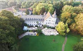 Mit 3,5/5 von reisenden bewertet. Hotel Haus Delecke Bewertungen Fotos Und Telefonnummer