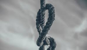 Nama beliau adalah usman bin affan bin abil'ash bin umayyah bin abdisy syams bin abdi manaf bin qusyai bin kilab bin murroh bin ka'ab bin luay bin gholib. Persaudaraan Sahabat Yang Ditetapkan Rasulullah Islampos