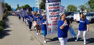 Ogólnopolski związek zawodowy pielęgniarek i położnych potwierdził, że 7 czerwca rozpocznie się strajk ostrzegawczy. Aqh39k5wrtmutm
