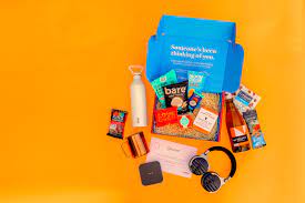 Choose your theme, your basket, and then select from hundreds of gourmet foods, chocolates, and specialty products. 36 Best Affordable Curated Custom Gift Boxes For 2021