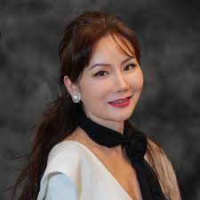 Only the Moon Stands Still (Short 2021)