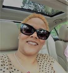 Monique Horne's Instagram, Twitter & Facebook