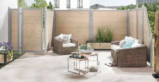 So entsteht ein pflegeleichter, langlebiger gartenzaun mit natürlichem charme. Stilvoller Wpc Zaun Fur Ihre Gartenoase Holz Zentrum Schwab