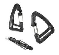 Paracord Planet Black Plastic Triangle Carabiner Clips for 1 Inch Webbing and Straps – Available in Multiple Pack Sizes