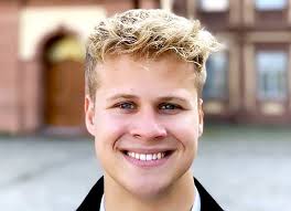 Carl Hahn-Scholarship