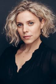 A Thousand Hours (2021)