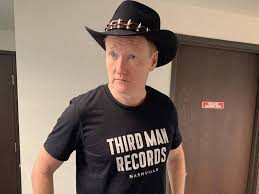 For those who've grown up watching conan o'brien, it's pretty clear he's one of the funniest comedians on television. Tv Host Conan O Brien And His Family Parents Siblings Wife Kids Bhw