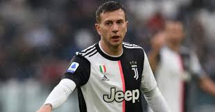 ≫ è ᥴ'hᥲι qᥙᥱᥣ ᥒoᥒ so ᥴhᥱ. #football #nikelab #juve #finoallafine #firstpost #federicobernardeschi #bernardeschi #juve #berna… Paper Talk Man Utd Ready To Sign Federico Bernardeschi For Bargain Fee