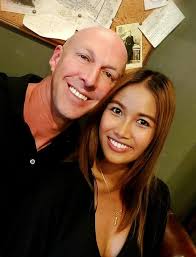 Thai wife moving to Australia permanently
