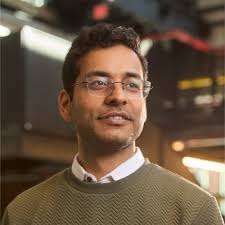 Gisteren heb ik mijn HBO Informatica Bachelor diploma in ontvangst mogen  nemen! Heel erg blij mee! Meteen weer door naar de nieuwe uitdaging met  energie en motivatie.