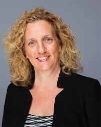 Robin Layton's Instagram, Twitter & Facebook