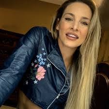 Briana Calhoun's Instagram, Twitter & Facebook