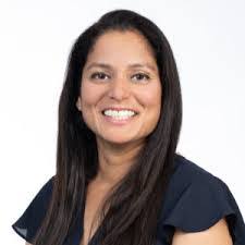 Claudia Soltys's Instagram, Twitter & Facebook