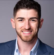 Who is a good dog groomer in Coral Springs?