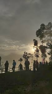 Alamat pt mekar sukses perkasa ciamis. Puncak Bangku Ciamis Menikmatii Kecantikan Ciamis Dari Atas Awan