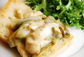 This chicken philly cheesesteak is just as good, if not better than the original! Crock Pot Chicken Philly Cheese Steak Recipe 6 Points Laaloosh Recipe Recipes Food Cheesesteak Recipe