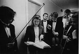 Aus dieser ehe stammen zwei kinder. Undefined Undefined Site Hosted By Angelfire Com Build Your Free Website Today Vivaldi S Four Seasons Revitalized Click Here To Shop And Buy Now This Is Far From A Run Of The Mill Perfunctory Interpretation Of The Four Seasons Meant For Listeners In