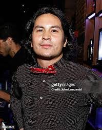 Mark Mccright's Instagram, Twitter & Facebook