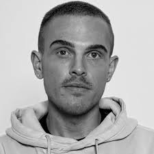 Joan Vassos (@joan_vassos) • Instagram photos and videos