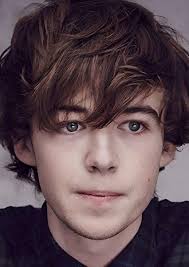 Fan Casting Thomas Doherty as Barnaby Lee in Harry Potter: Hogwarts Mystery 