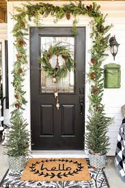 Farmhouse Christmas Porch Tips For Creating A Beautiful And Affordable Christmas Porch Christmas Porch Decor Unique Christmas Decorations Christmas Entry