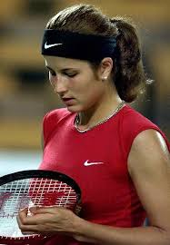 Despite being swiss, she was born in slovakia. Mirka Federer Roger Federer S Wife Biography Age Height