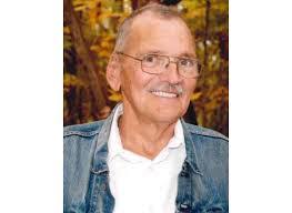 Garrett Crabtree's Instagram, Twitter & Facebook