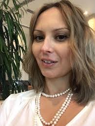 Nina Walter's Instagram, Twitter & Facebook