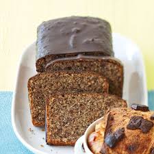 der schokoladen nuss kuchen ist ein klassiker aus tirol und schmeckt besonders gut mit einem klecks geschlagener sahn kuchen susse kuchen kuchen rezepte einfach