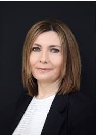 Alexandra Hammond's Instagram, Twitter & Facebook