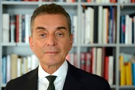 TUP Essen setzt mit Michel Friedman ein Zeichen für Offene Gesellschaft