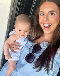 Kathryn Easterling's Instagram, Twitter & Facebook