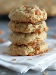 Soft Oatmeal Scotchies Cookies Comfortably Domestic Recipe Oatmeal Scotchies Oatmeal Butterscotch Cookies Yummy Cookies