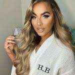 Amy Marett's Instagram, Twitter & Facebook