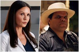 Collider reports that guzman (traffic, boogie nights, narcos) is set to play the addams patriarch in the upcoming series wednesday, joining jenna ortega who is playing the titular role. Aziim7xc Iog3m