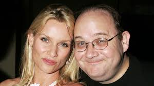 Nicolette sheridan is an american actress, producer, writer, and former fashion model. Desperate Housewives Trial Nicollette Sheridan And Marc Cherry Head To Court